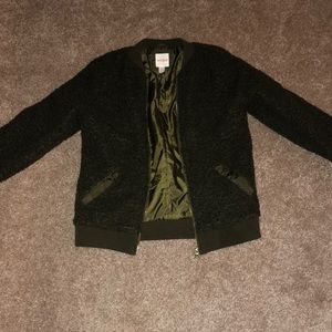 Cat & Jack ❇️ XL olive green coat from Target 🎯